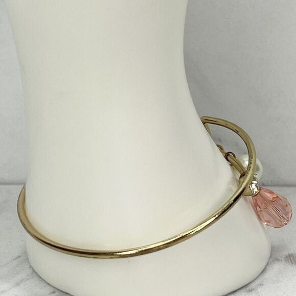 Rhinestone Faux Pearl Heart Strength Charm Beaded Bangle Bracelet - Picture 5 of 12